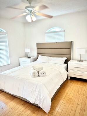 3 bedrooms, in-room safe, iron/ironing board, free WiFi