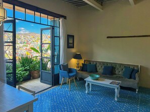 Living area - Casa Teraluz (Guanajuato)