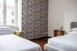 2 bedrooms, iron/ironing board, travel cot, WiFi