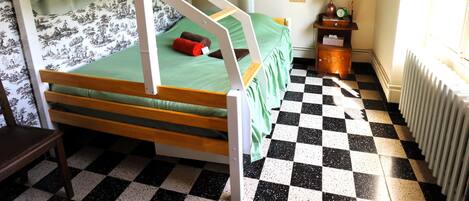 1 quarto, escrivaninha, berço de viagem, Wi-Fi de cortesia