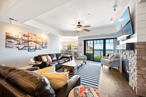 Téléviseur connecté, foyer