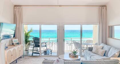 CRYSTAL SANDS, 2 BR, Gulf Front, Renovated, Beach Service, Pool, Grill