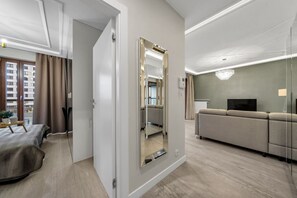 1 bedroom, desk, iron/ironing board, free WiFi