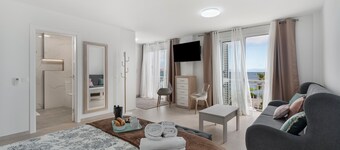 Villa per vacanze 'Atlantico' con vista mare, Wi-Fi e aria condizionata