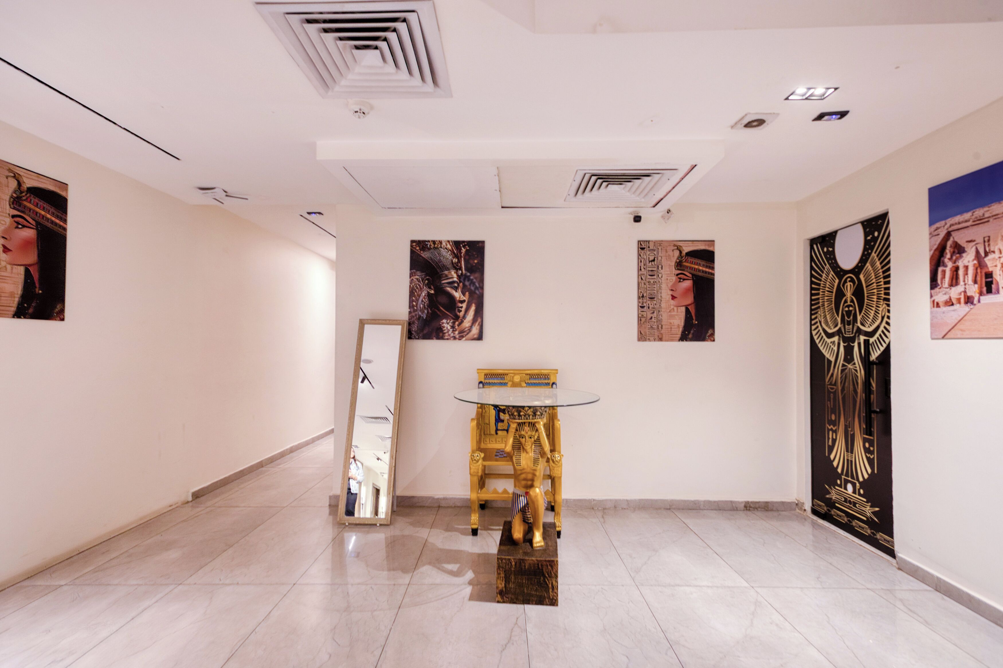 Foto - Superior Pyramids INN