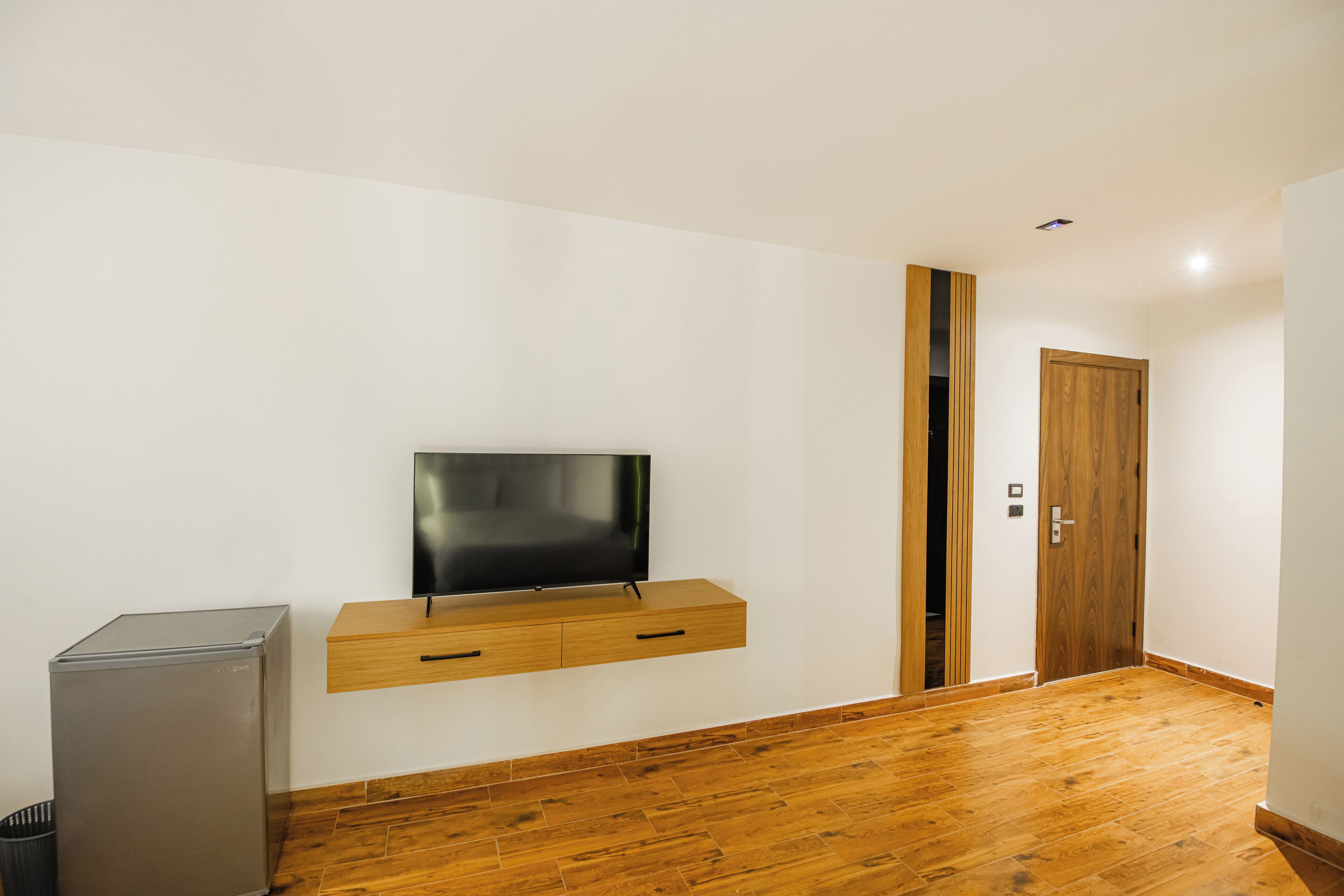 Photo - Superior Pyramids Inn