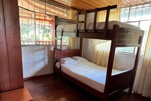 3 habitaciones, wifi y ropa de cama
