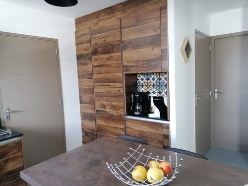 New house with garden near Dinard, 300 m from the banks of the Rance river