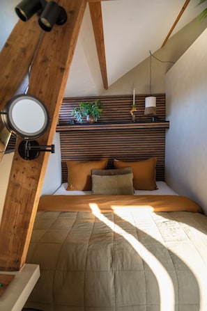 1 habitación, espacio para trabajar con laptop y wifi gratis