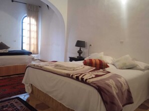 8 Schlafzimmer, WLAN, Bettwäsche