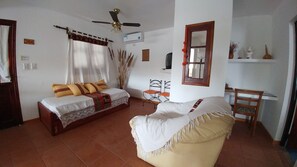 Deluxe Apartment, Balcony, Hill View | Living area