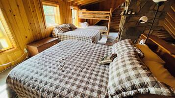 1 bedroom, desk, free WiFi, bed sheets