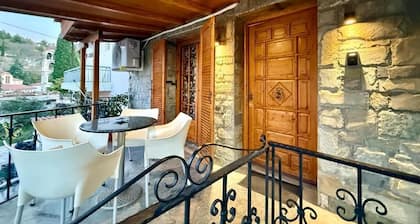 Vasilikis Stone House