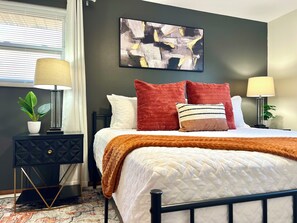 4 Schlafzimmer, Bügeleisen/Bügelbrett, kostenloses WLAN, Bettwäsche