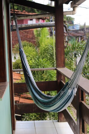 Comfort Twin Room, Lanai, City View | Terrace/patio