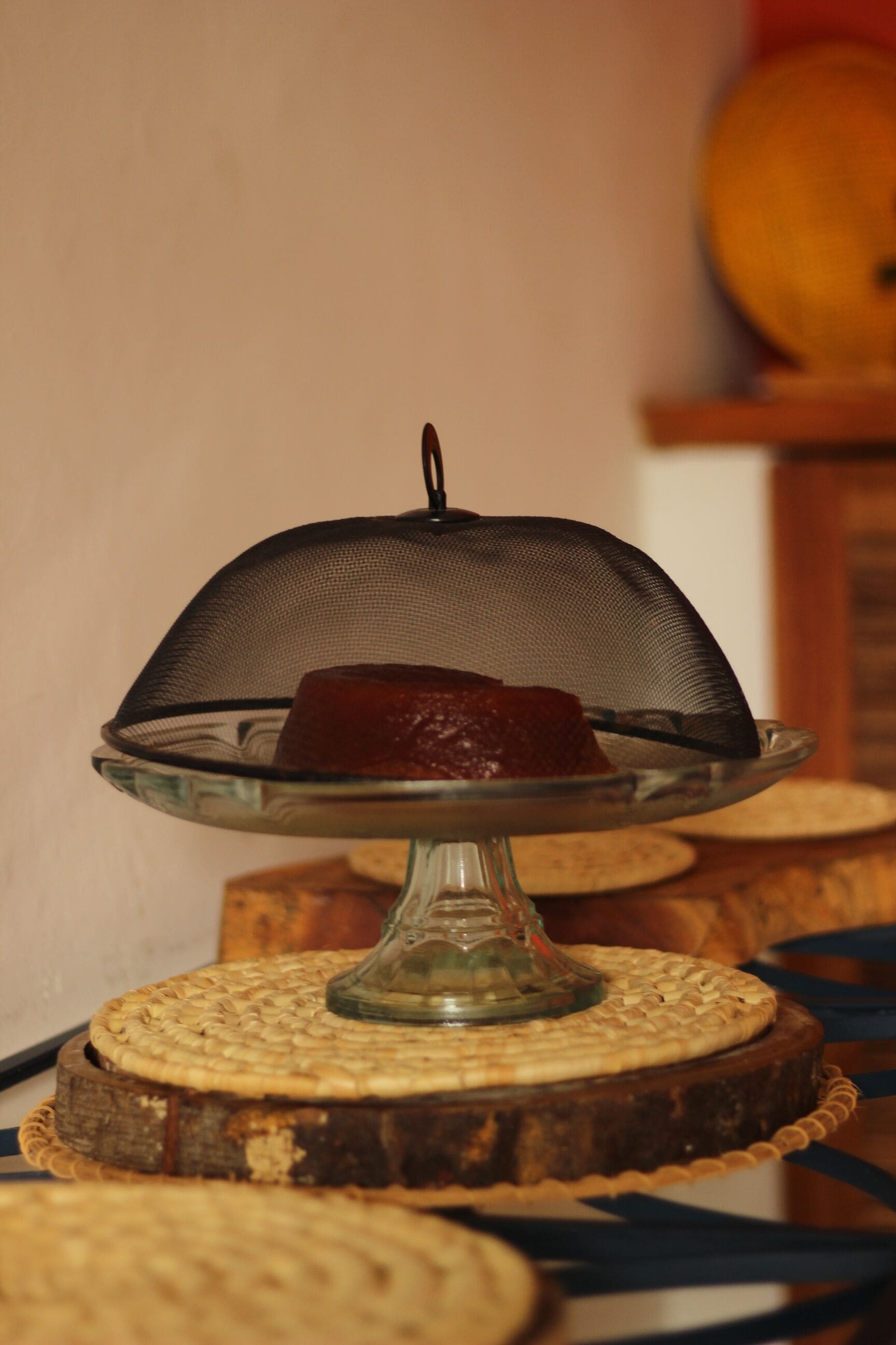 Daily buffet breakfast (BRL 40.00 per person)