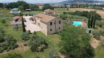 Facciata della struttura