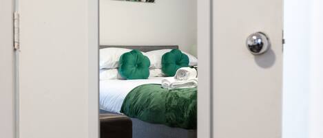 1 Schlafzimmer, Bügeleisen/Bügelbrett, kostenloses WLAN, Bettwäsche