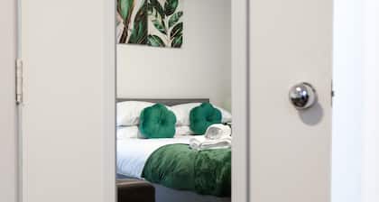 Nile - Cosy Studio Apartment