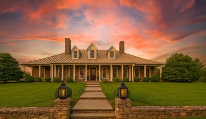 Indulge in Elegance: 7 BR Manor in Historic Waterford