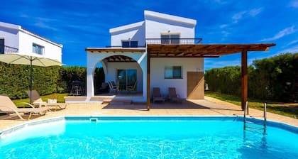 Villa Christina - Two Bedroom Villa, Sleeps 4