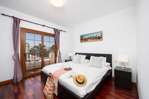 4 soverom, strykejern/-brett, wi-fi og sengetøy