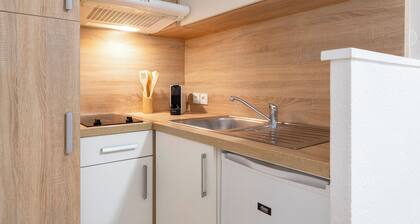 Studios  de la forĂȘt : le cocon en plein cĆur du centre touristique d AmnĂ©ville