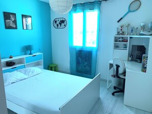 4 Schlafzimmer, Bügeleisen/Bügelbrett, WLAN, Bettwäsche