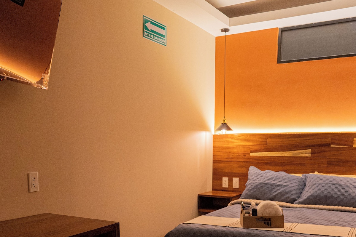 1 habitación, escritorio y wifi gratis