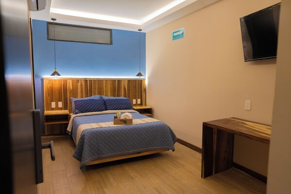 Habitación Confort | Escritorio y wifi gratis
