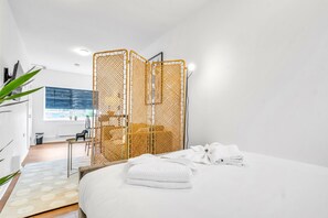 1 多间卧室、熨斗/熨衣板、免费 WiFi、床单