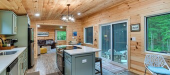 Explore Lakes & Beaches! Creekside Glen Arbor Home