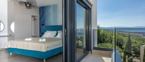 4 bedrooms, Internet, bed sheets