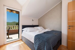 3 soverom, strykejern/-brett, wi-fi og sengetøy