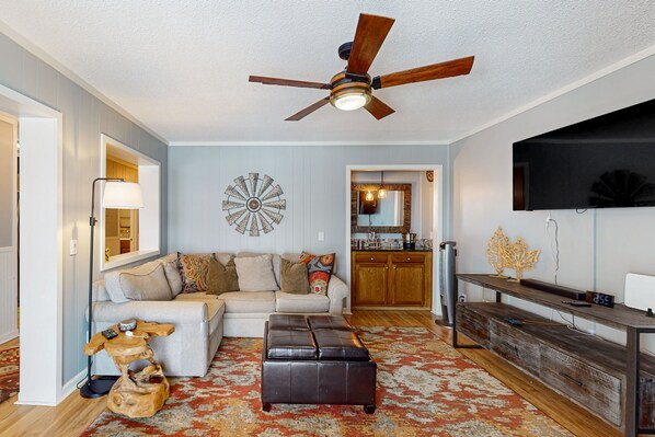 Televisión, futbolito y tenis de mesa 