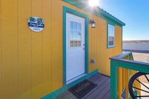 Exterior detail - 9 Mi to Lake Carlsbad: Pet-Friendly Apt (Carlsbad)
