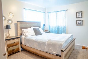 3 chambres, lit parapluie, Wi-Fi, draps fournis