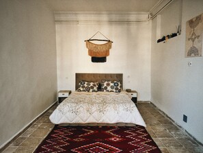 1 bedroom, iron/ironing board, WiFi, bed sheets - The wild landmark (Bouzareah)