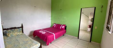 2 bedrooms, WiFi, bed sheets