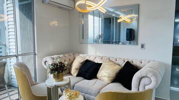 Smart-TV, Stereoanlage