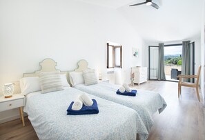 3 bedrooms, in-room safe, iron/ironing board, travel cot - VILLA VINYA FRARES - LUXURY RETREAT (Pollensa)