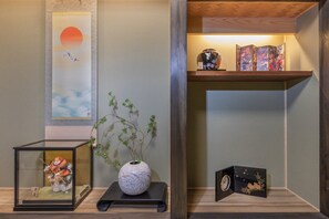 Unclassified image, 3 of 34, button