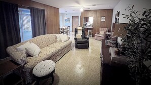 Living area - 1960's Time Capsule, in Alvin, Tx (Alvin)