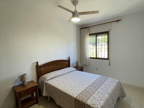 2 bedrooms