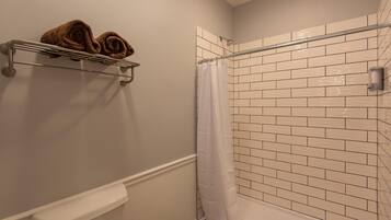 Shower, towels