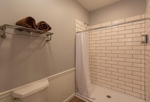 Shower, towels