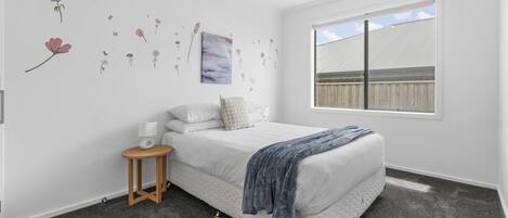 4 habitaciones, escritorio, tabla de planchar con plancha y wifi gratis