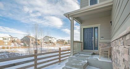 Luxurious Layton:3bds/2.5bath/garage