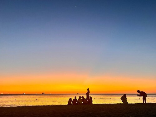 Beach house with private pool and access to the sea. Ideal/families and friends.