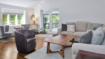 TV connectée, cheminée, imprimantes